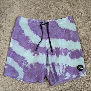 Quiksilver EQYBS4669 Surfsilk Piped 18 Inch Boardshort Size 36